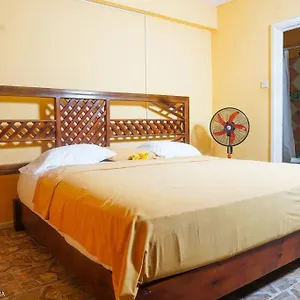 Apartment Belle View-tulip, Laborie